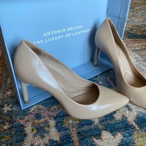 Nude Leather Pumps Antonio Melani
